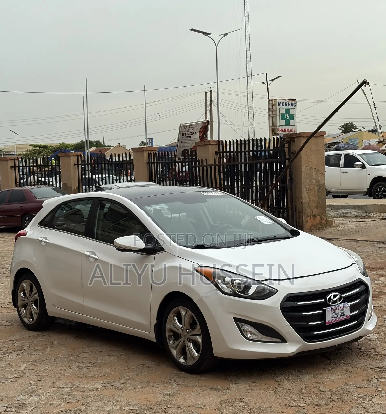 Hyundai Elantra 2013 White