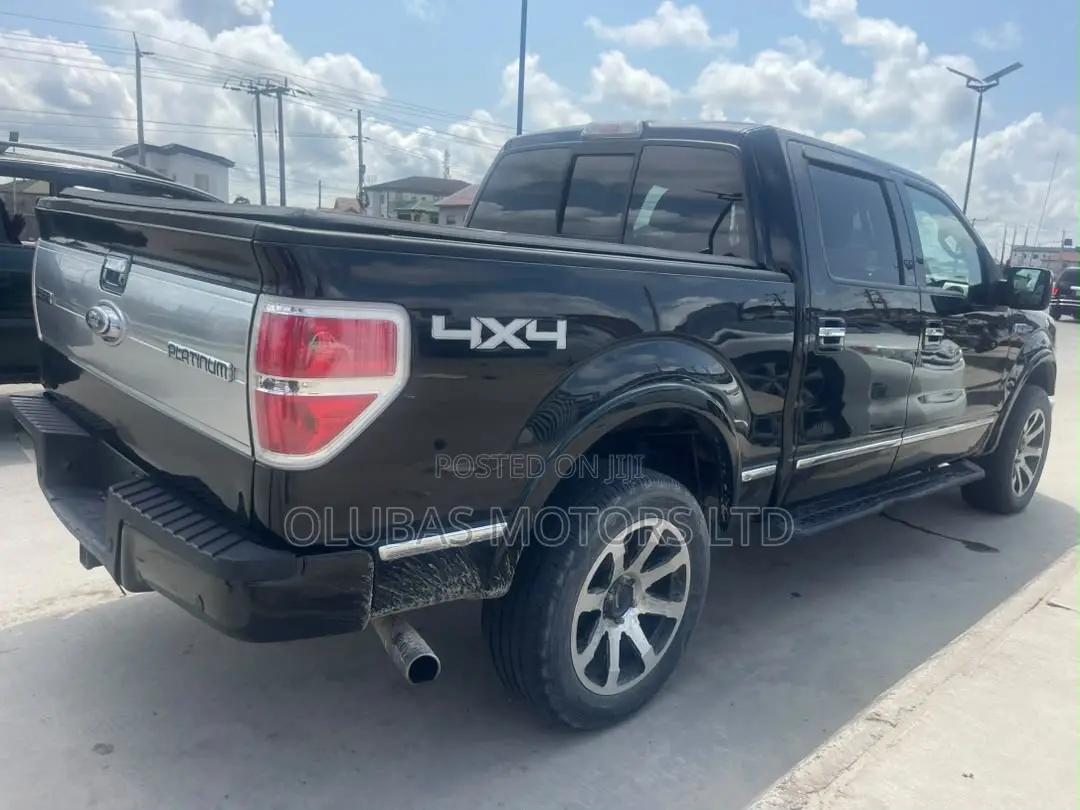 Ford F-150 Platinum 2011 Black