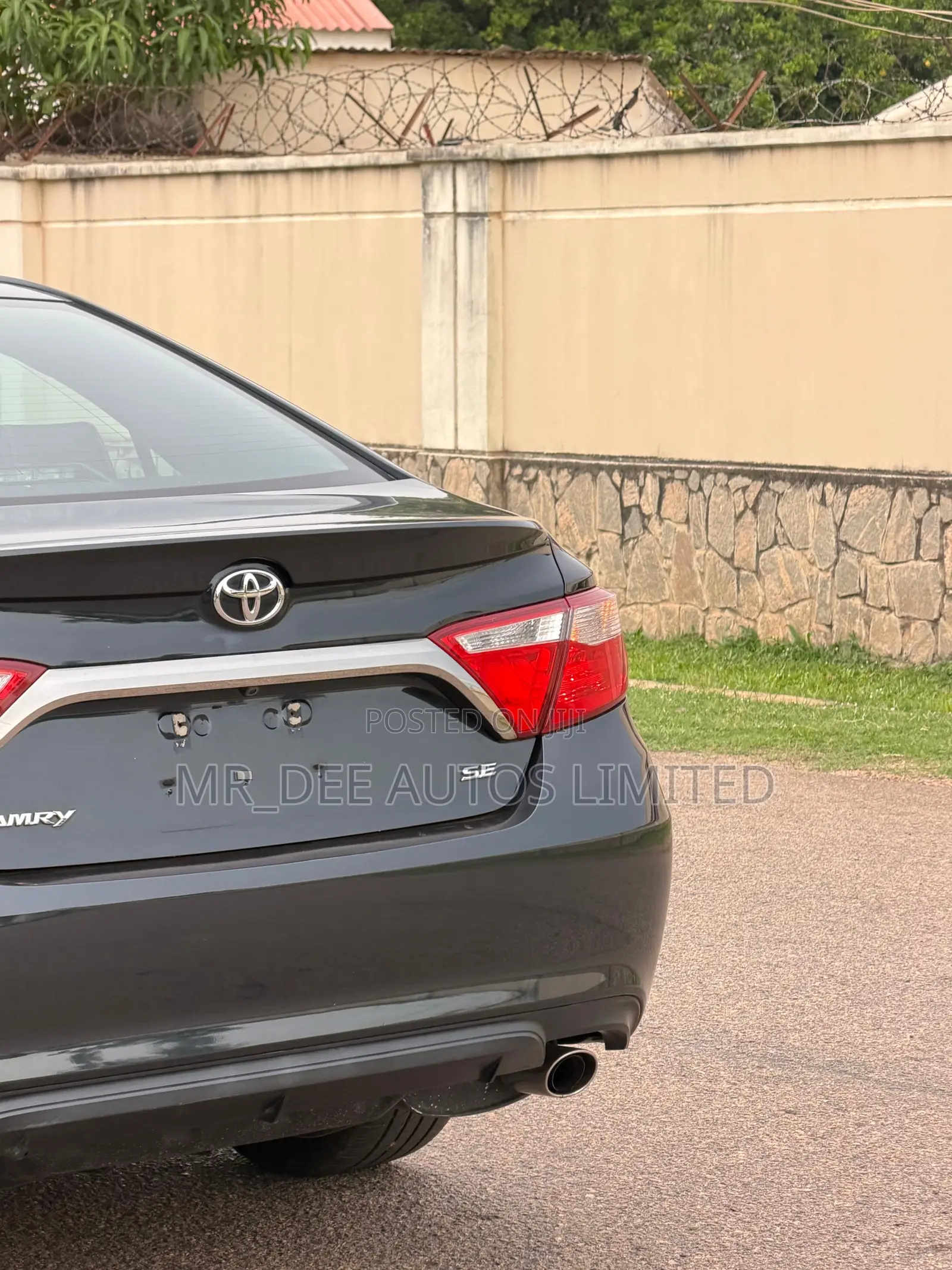 Toyota Camry 2015 Black