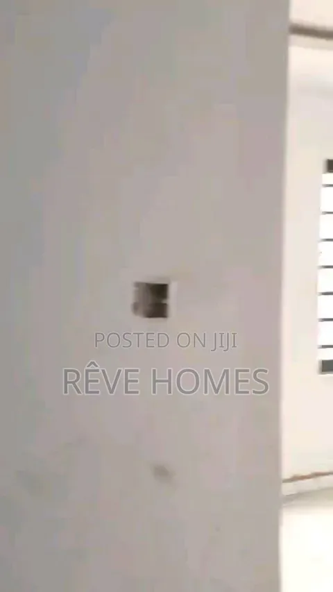 Furnished 2bdrm Block of Flats in Alagomeji for rent