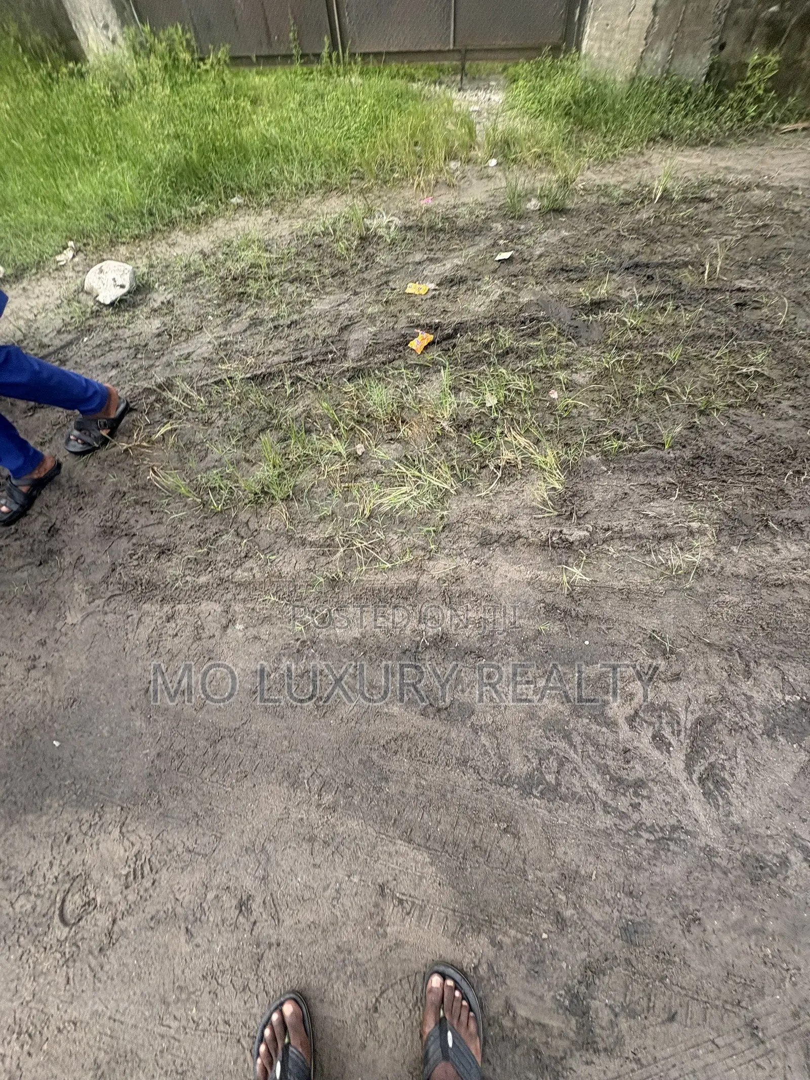 1,339 SQM Land for Sale 2 Ways Street. 2 Plots