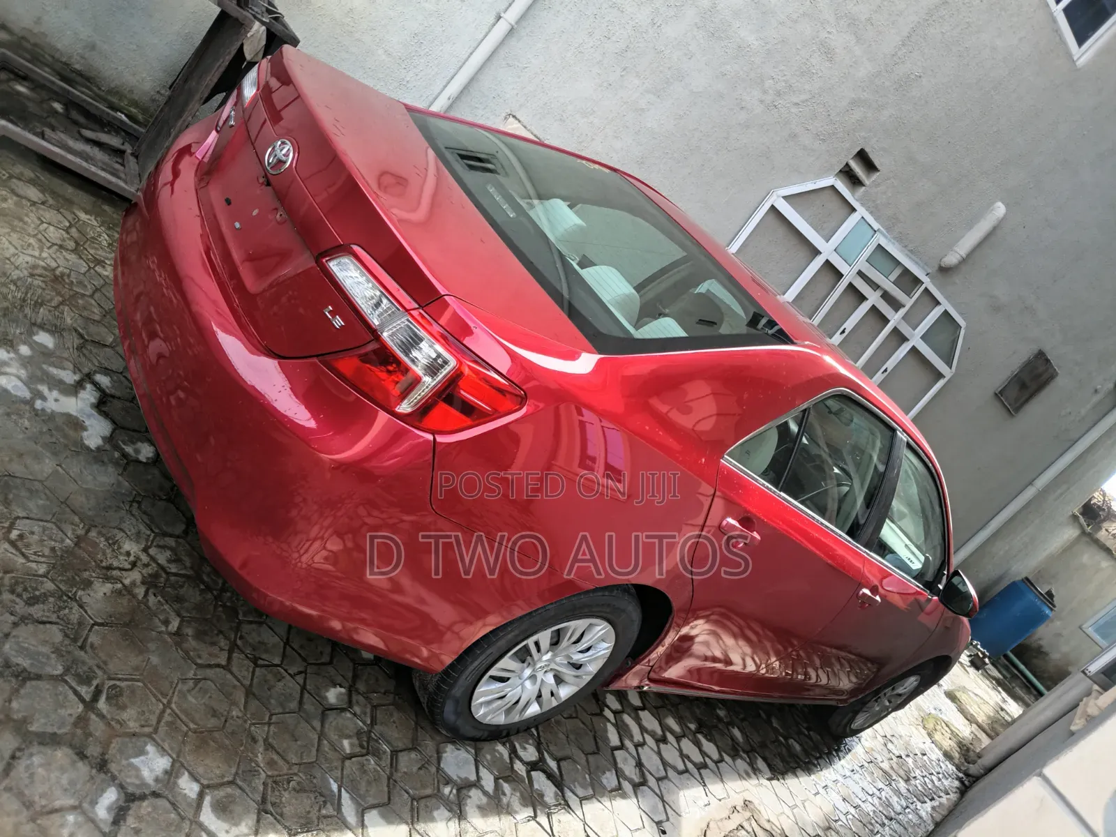 Toyota Camry LE 4dr Sedan (2.5L 4cyl 6A) 2013 Red