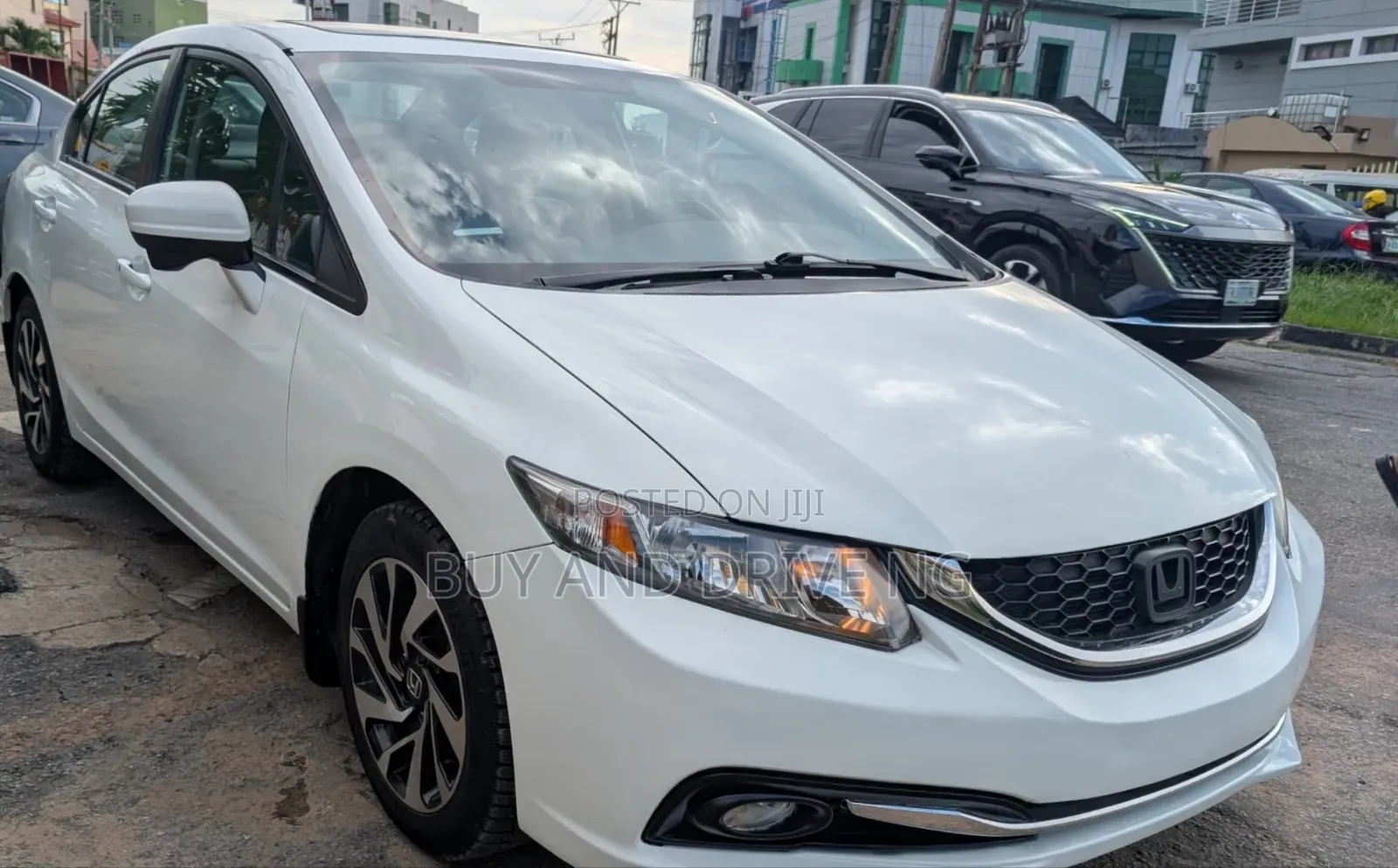 Honda Civic EX-L w/Navigation 2dr Coupe (1.8L 4cyl CVT) 2015 White