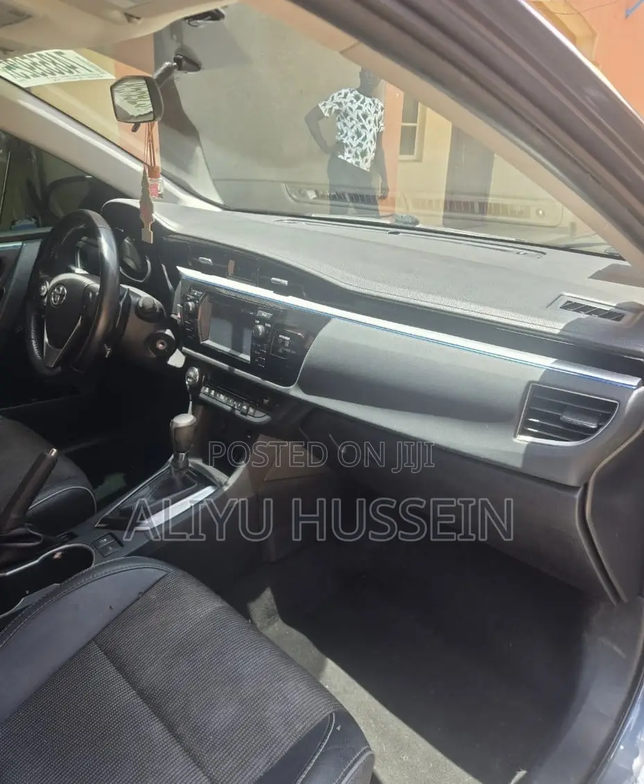 Toyota Corolla 2014 Gray