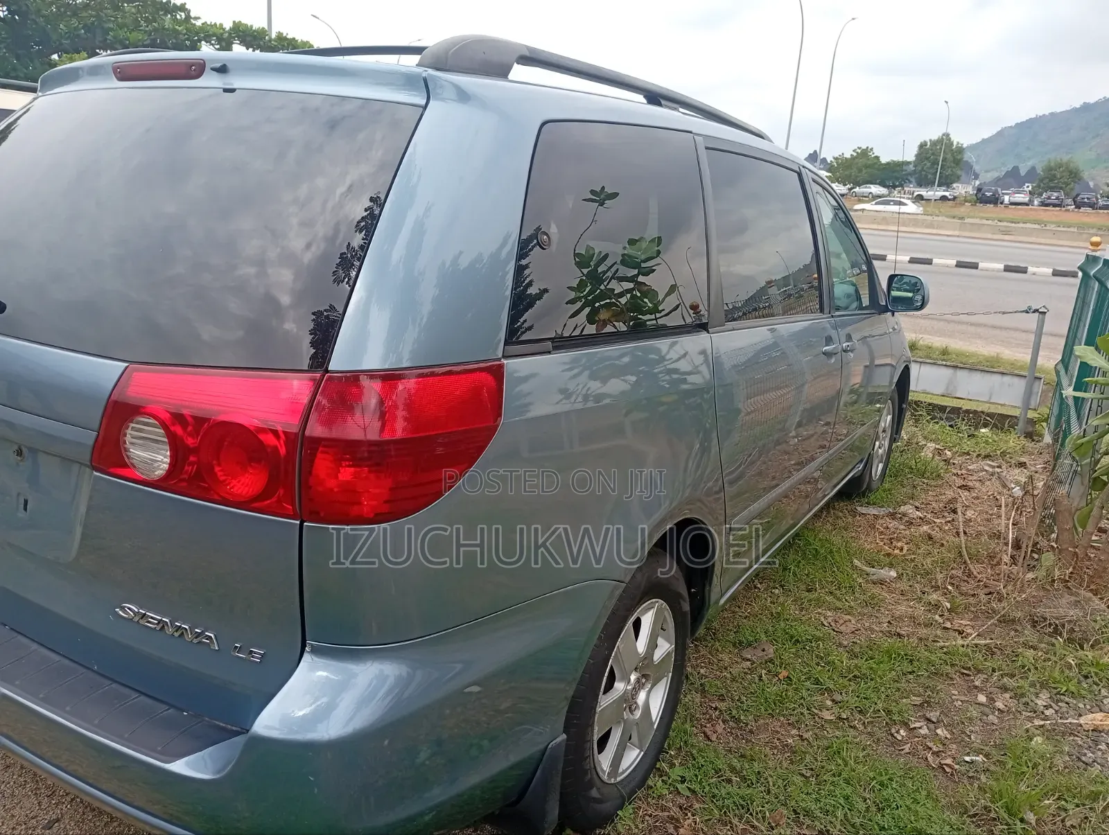 Toyota Sienna 2006 Blue
