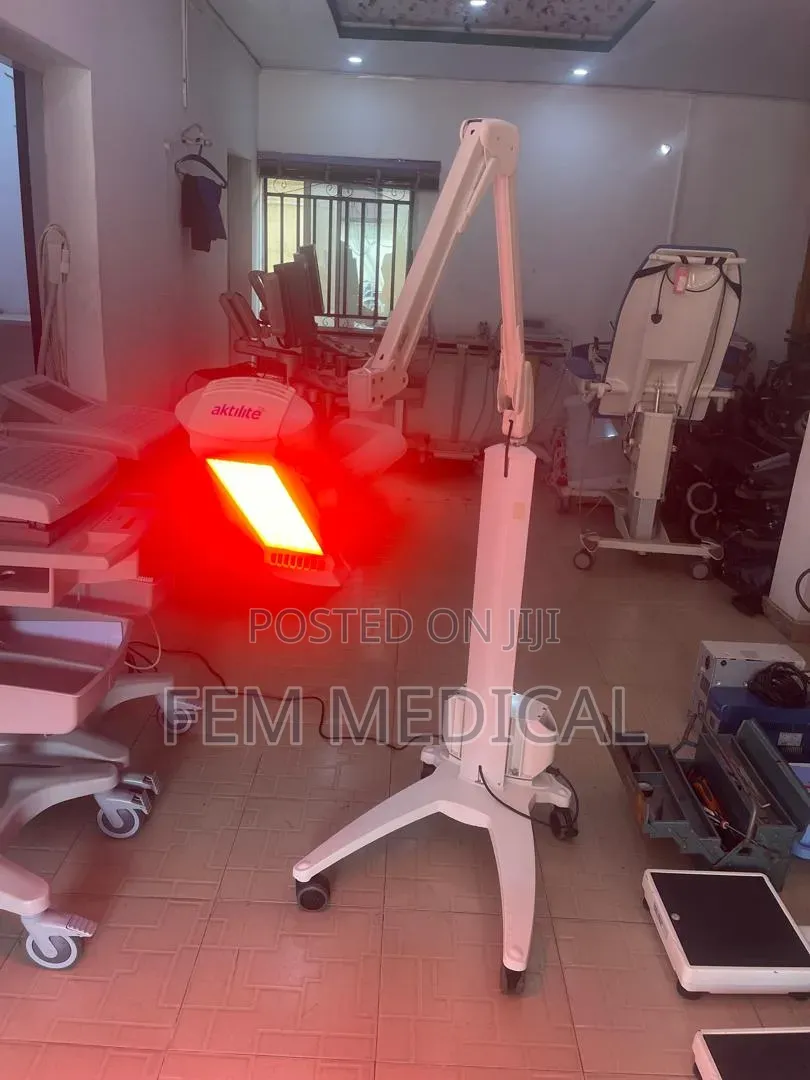 Uk Galderma Aktillite Cl128 Lamp