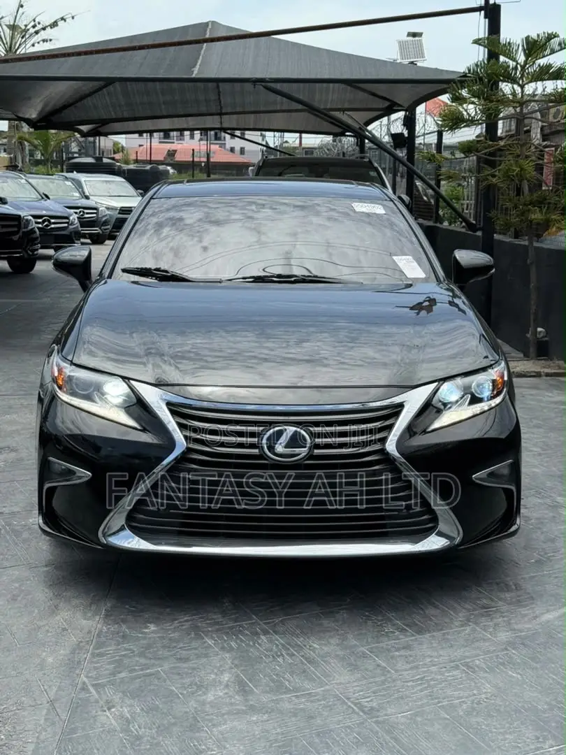Lexus ES 350 FWD 2014