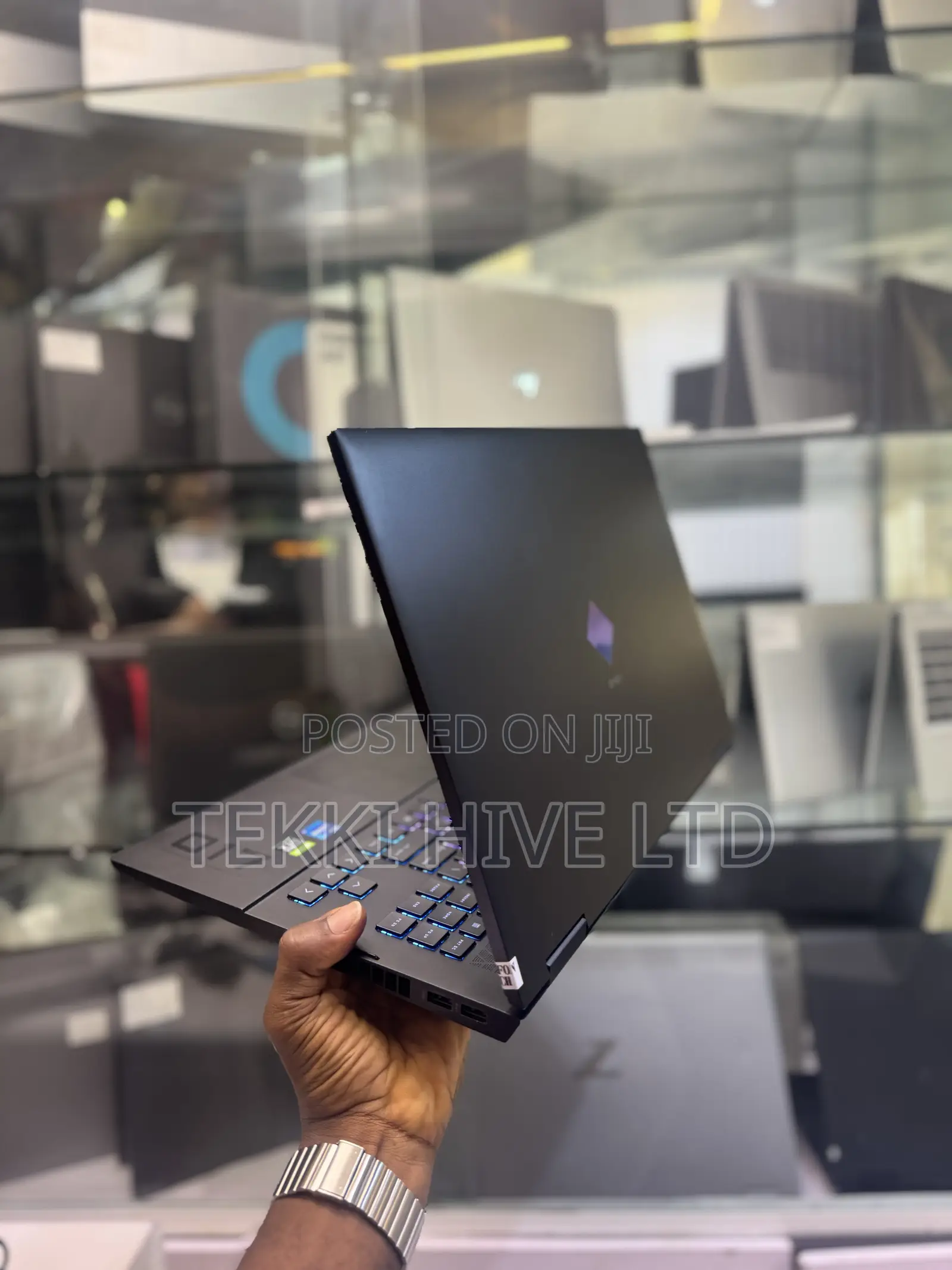 Laptop HP Omen 17 16GB Intel Core i7 SSD 1T
