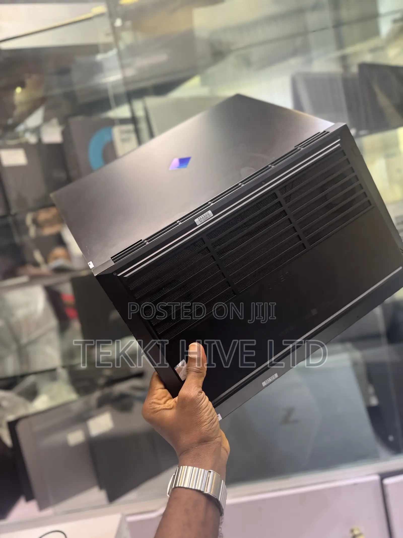 Laptop HP Omen 17 16GB Intel Core i7 SSD 1T