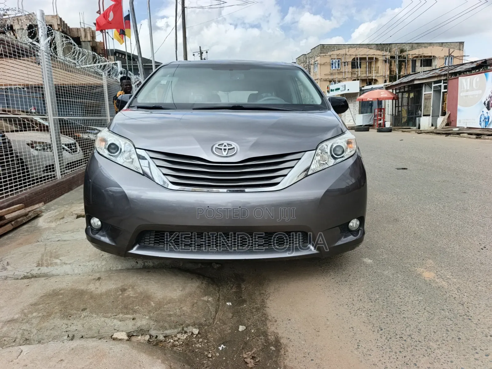Toyota Sienna 2015 Gray