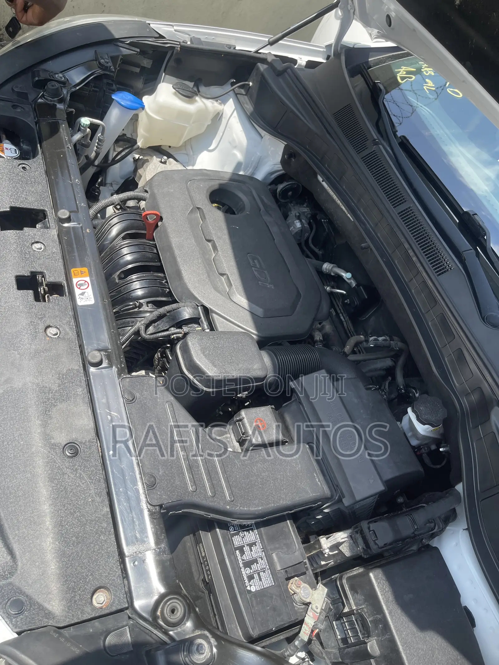 Hyundai Santa Fe SE AWD 2017 White
