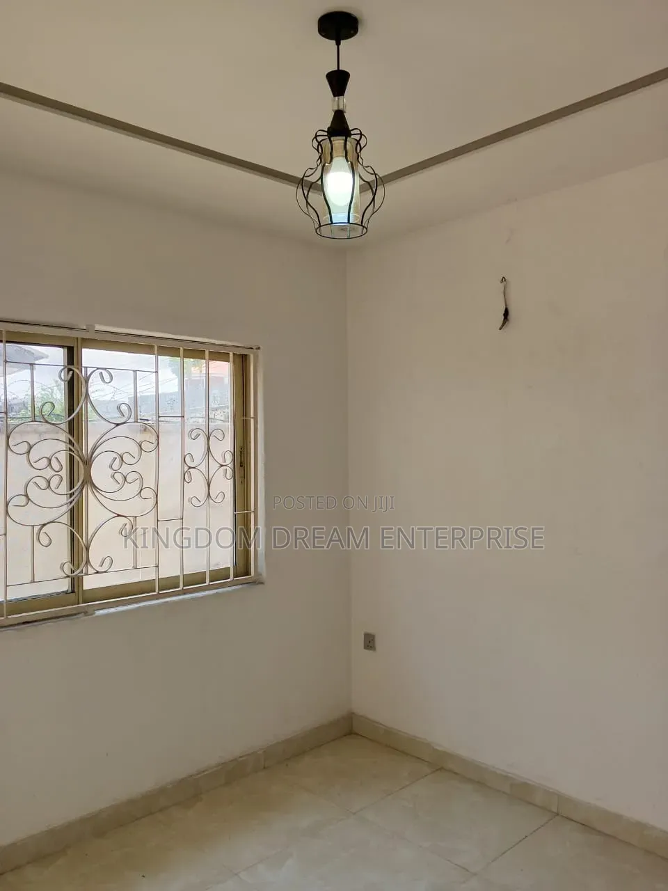 Mini Flat in Still Waters Garden for rent