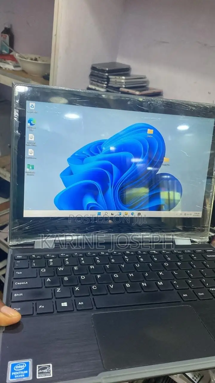 Laptop Lenovo 300e 8GB Intel Core M3 SSD 128GB