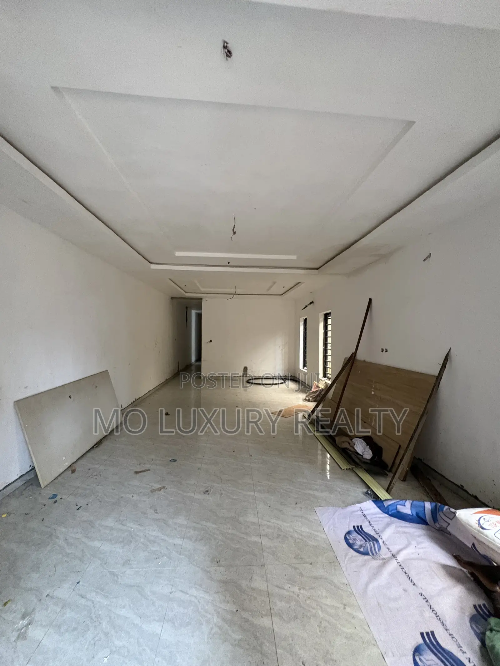 4bdrm Duplex in Ikate for sale
