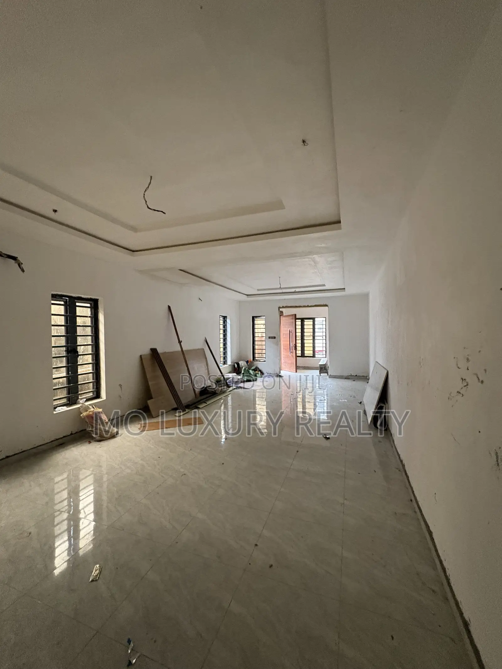 4bdrm Duplex in Ikate for sale