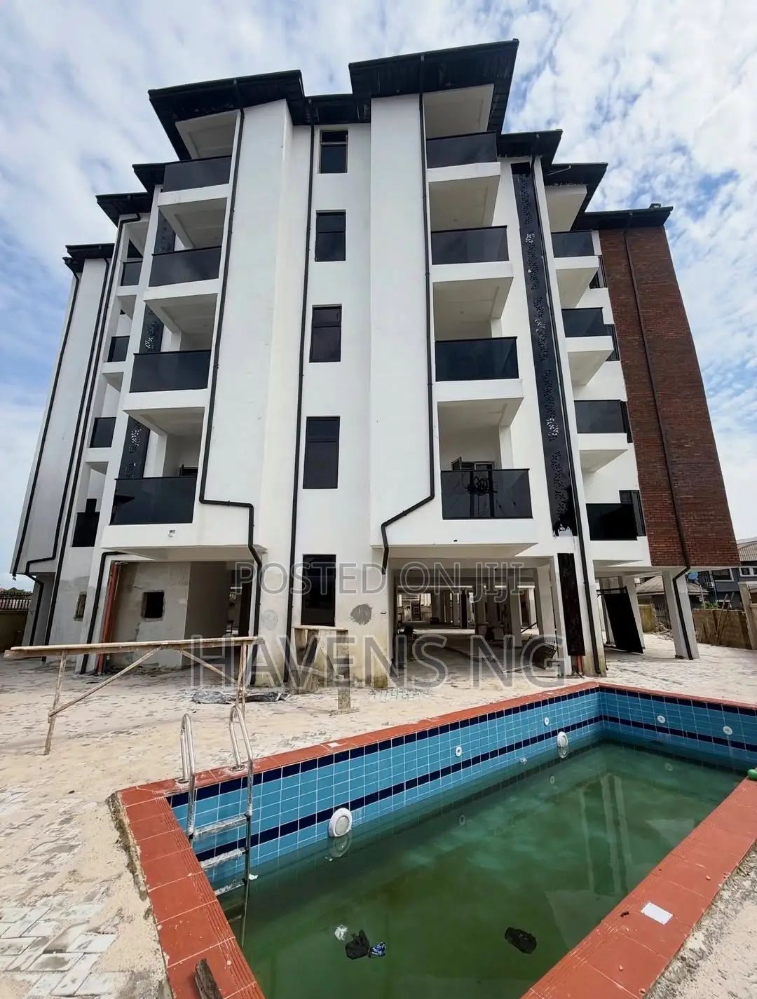 2bdrm Apartment in GRA Phase 1 / Port-Harcourt for sale