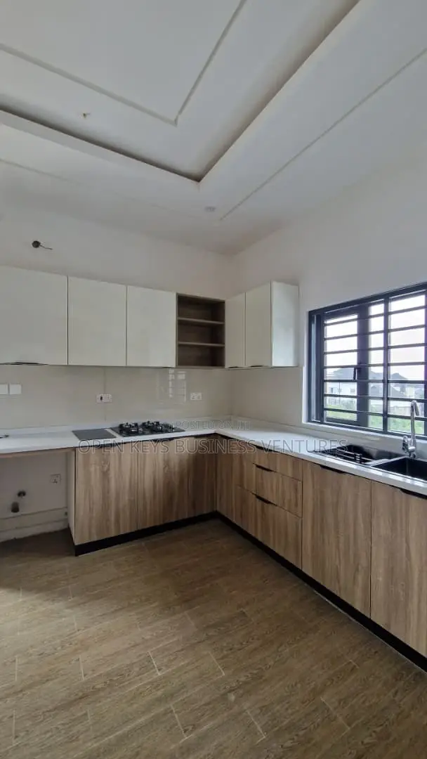 Furnished 4bdrm Duplex in Kolapo Ishola Gra, Akobo for sale