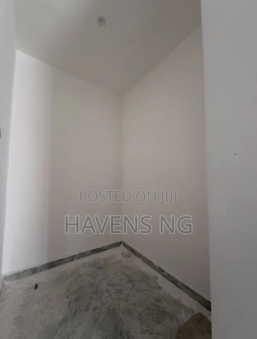 2bdrm Apartment in GRA Phase 1 / Port-Harcourt for sale