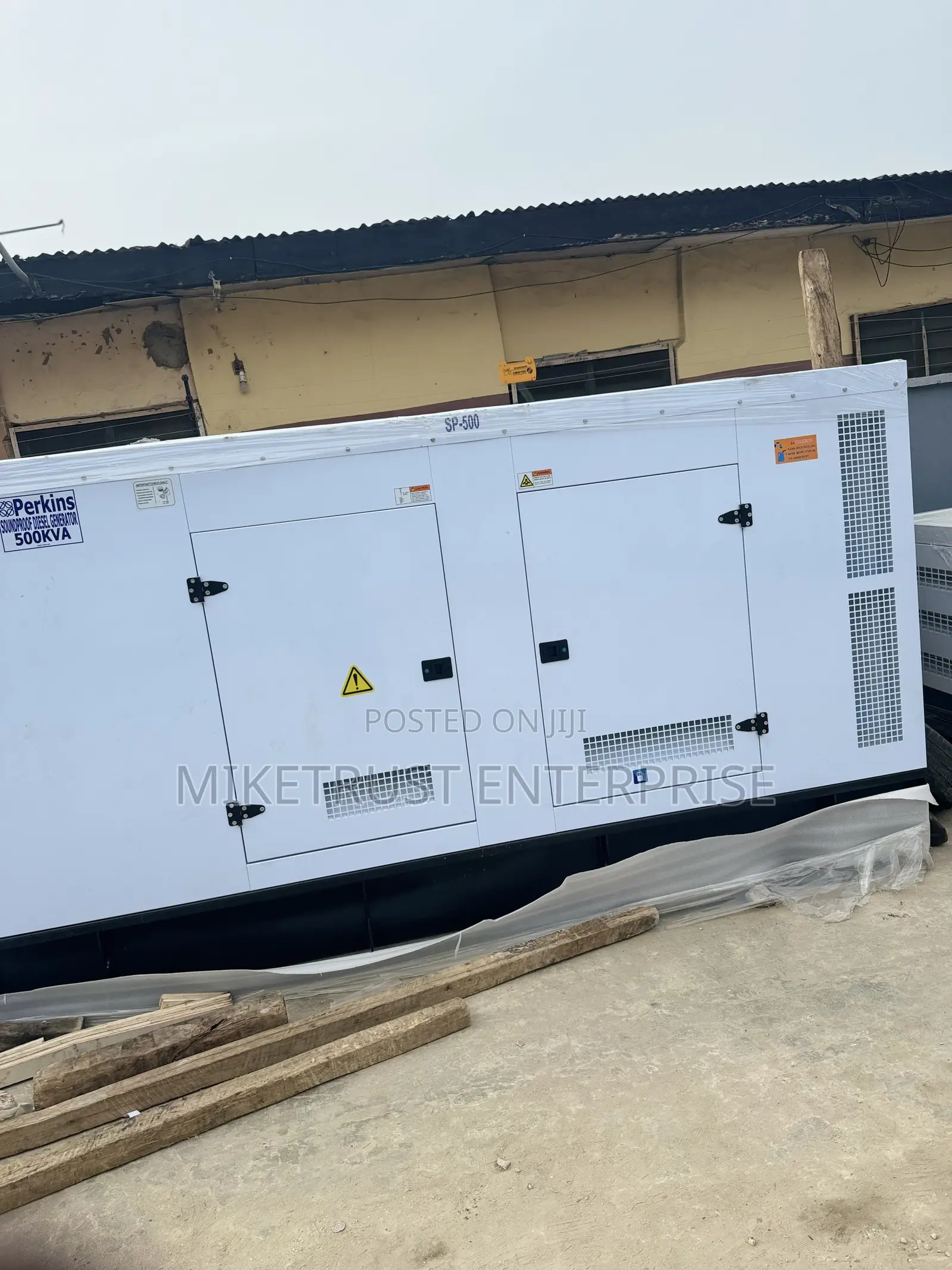 Perkins 500kva Soundproof Diesel Heavy Engine Generator