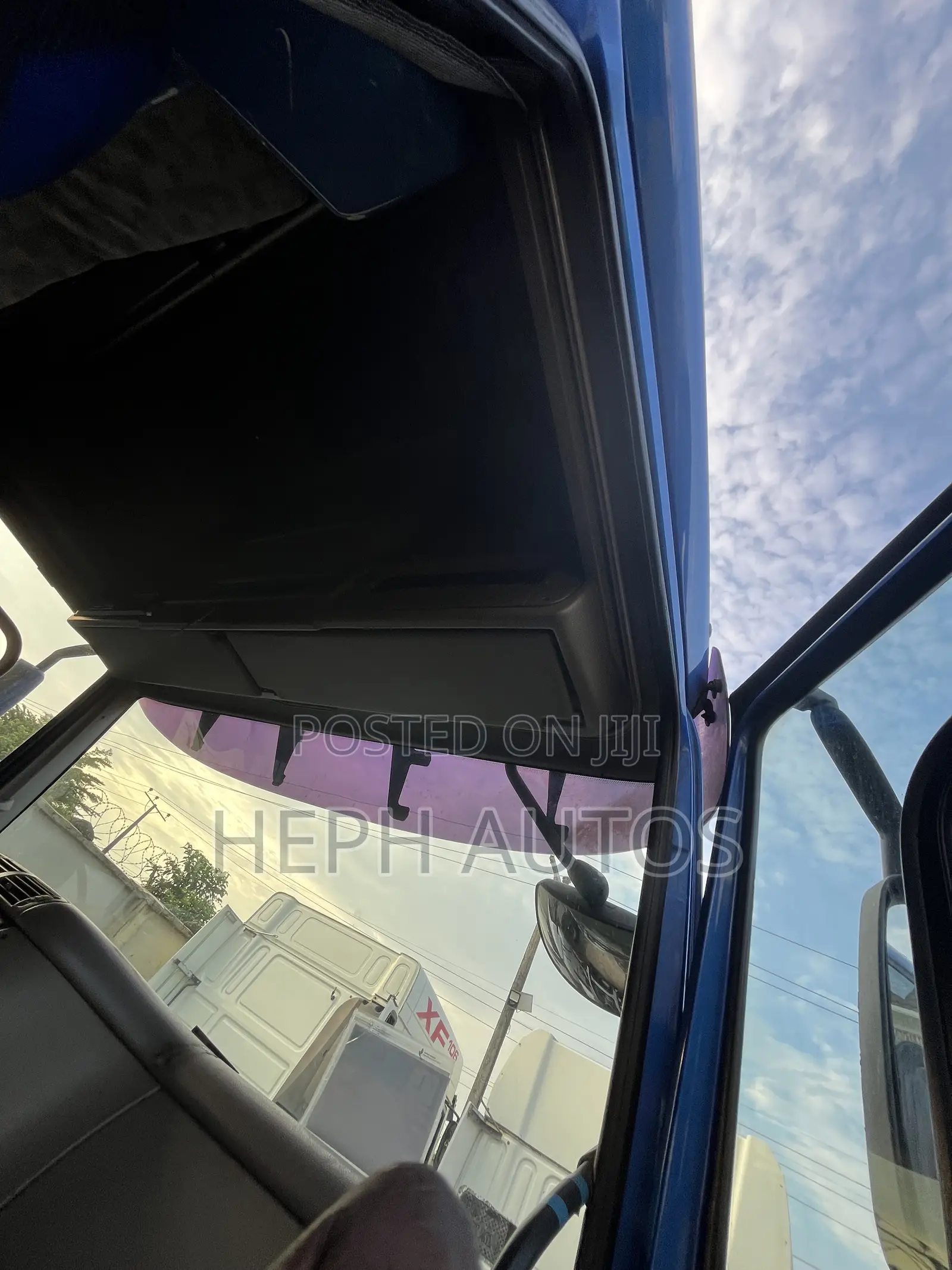Clean Deep Daf Cf 2004 Blue