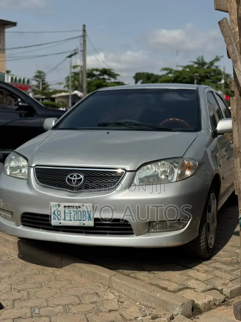 Toyota Vios 2005 Silver