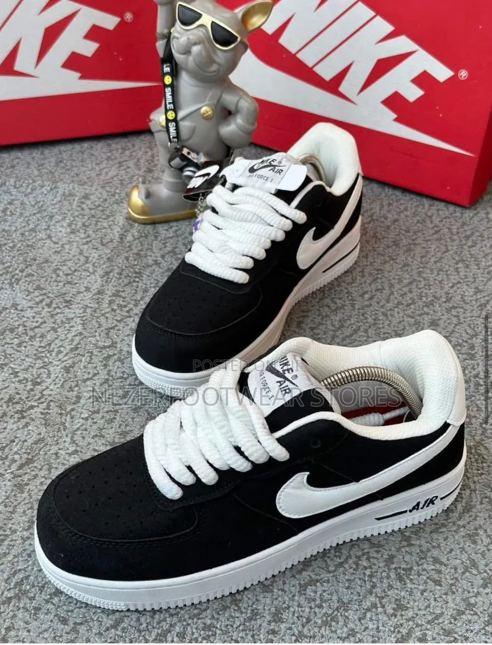 Newest Nike Chunky Lace Double Sole Unisex Sneakers.