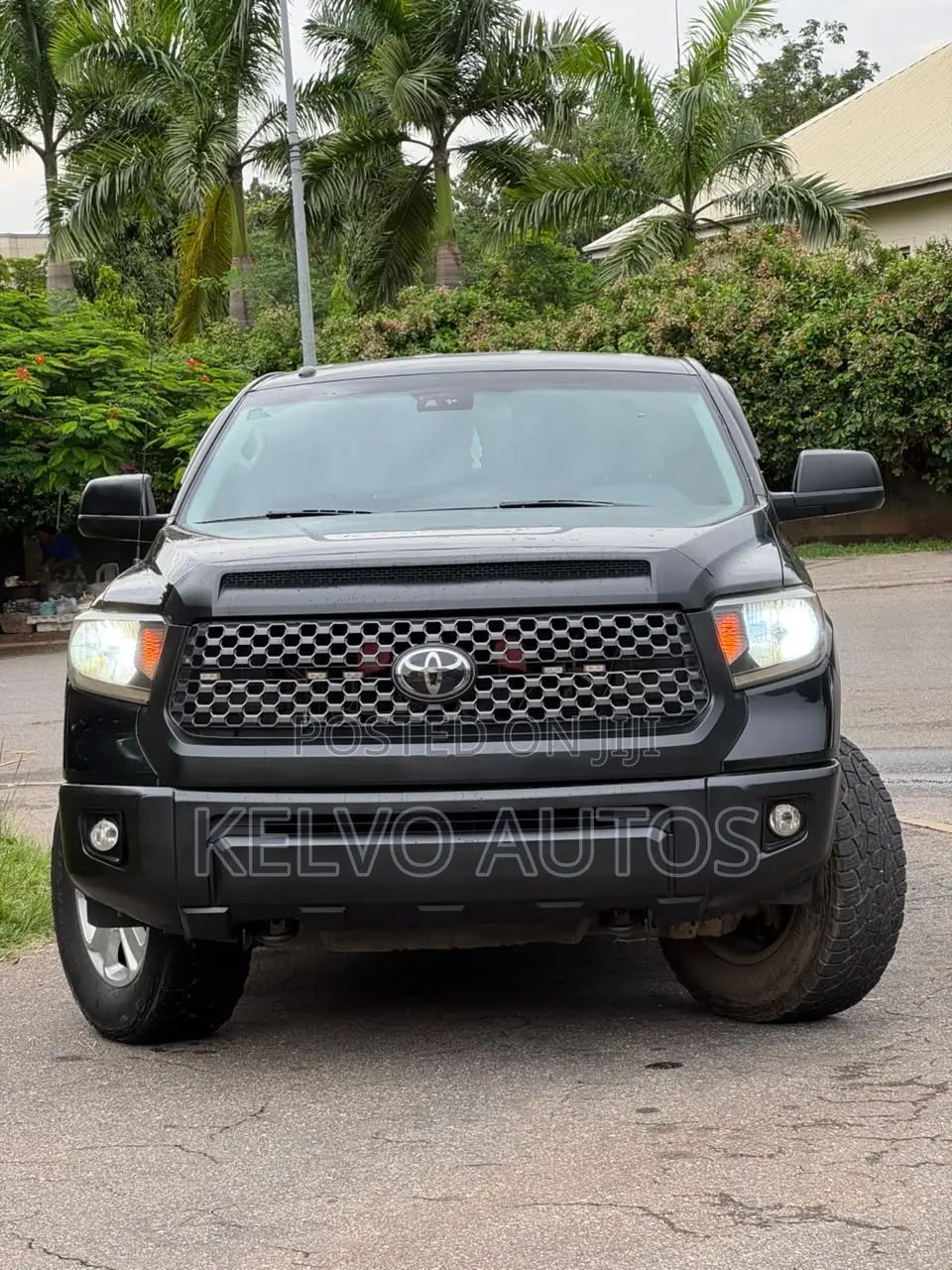 Toyota Tundra 2018 Black