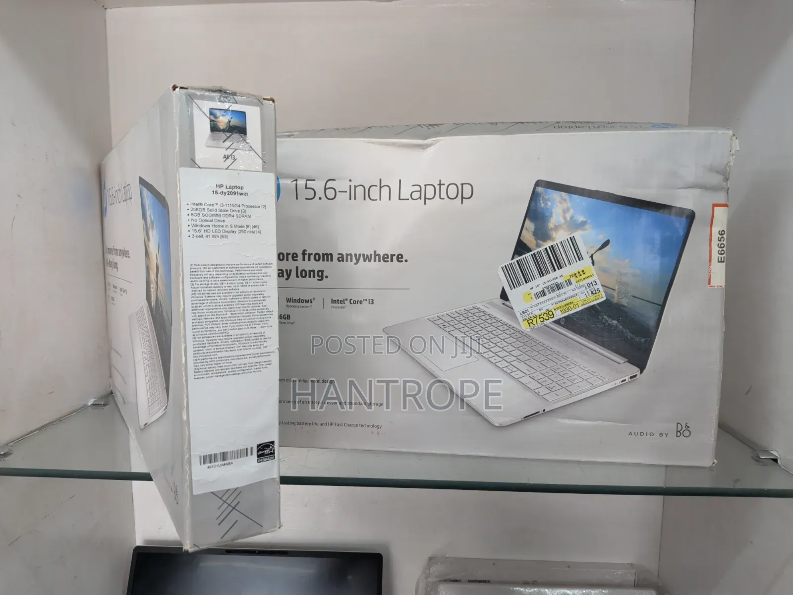 New Laptop HP 15-f272wm 8GB Intel Core i5 SSD 256GB
