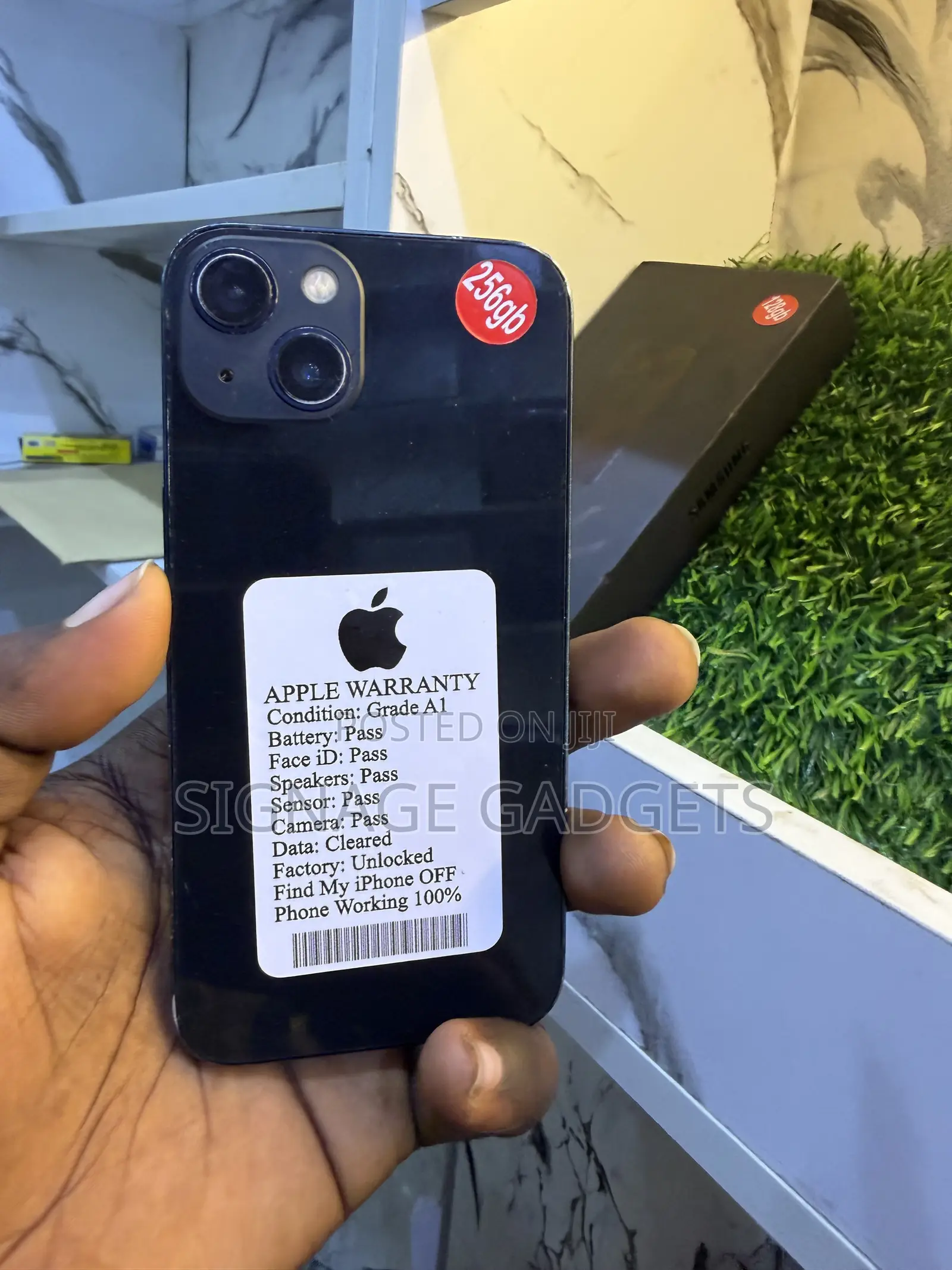 Apple iPhone 13 256 GB Black
