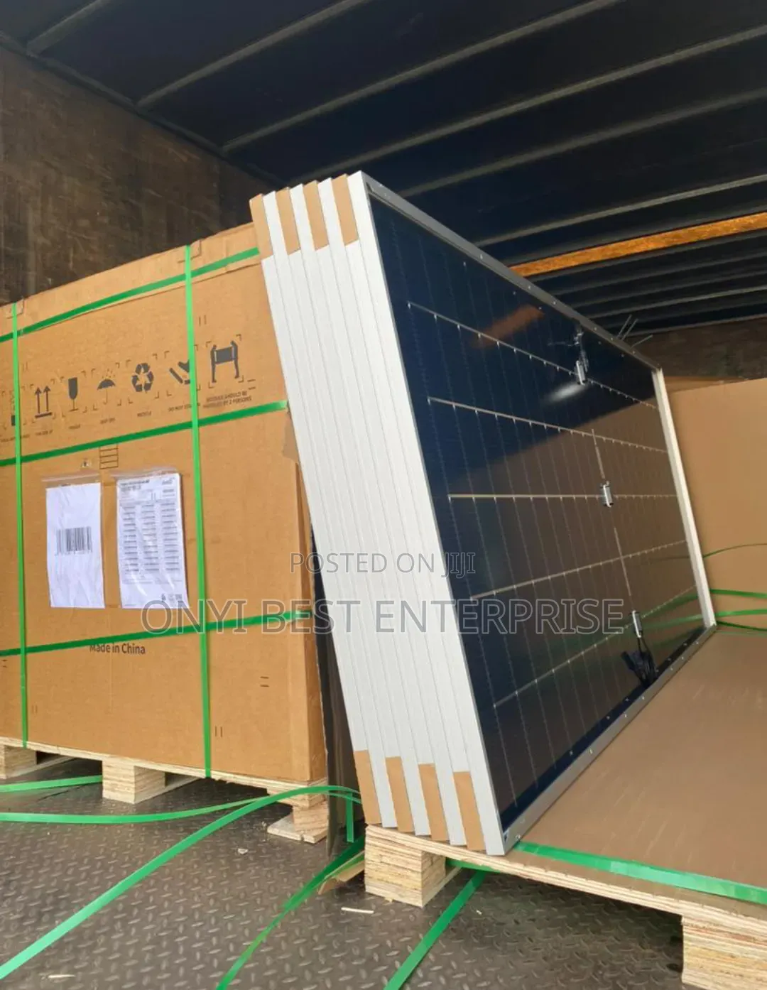 Jinko Bifacial Solar 675watts Brand New One