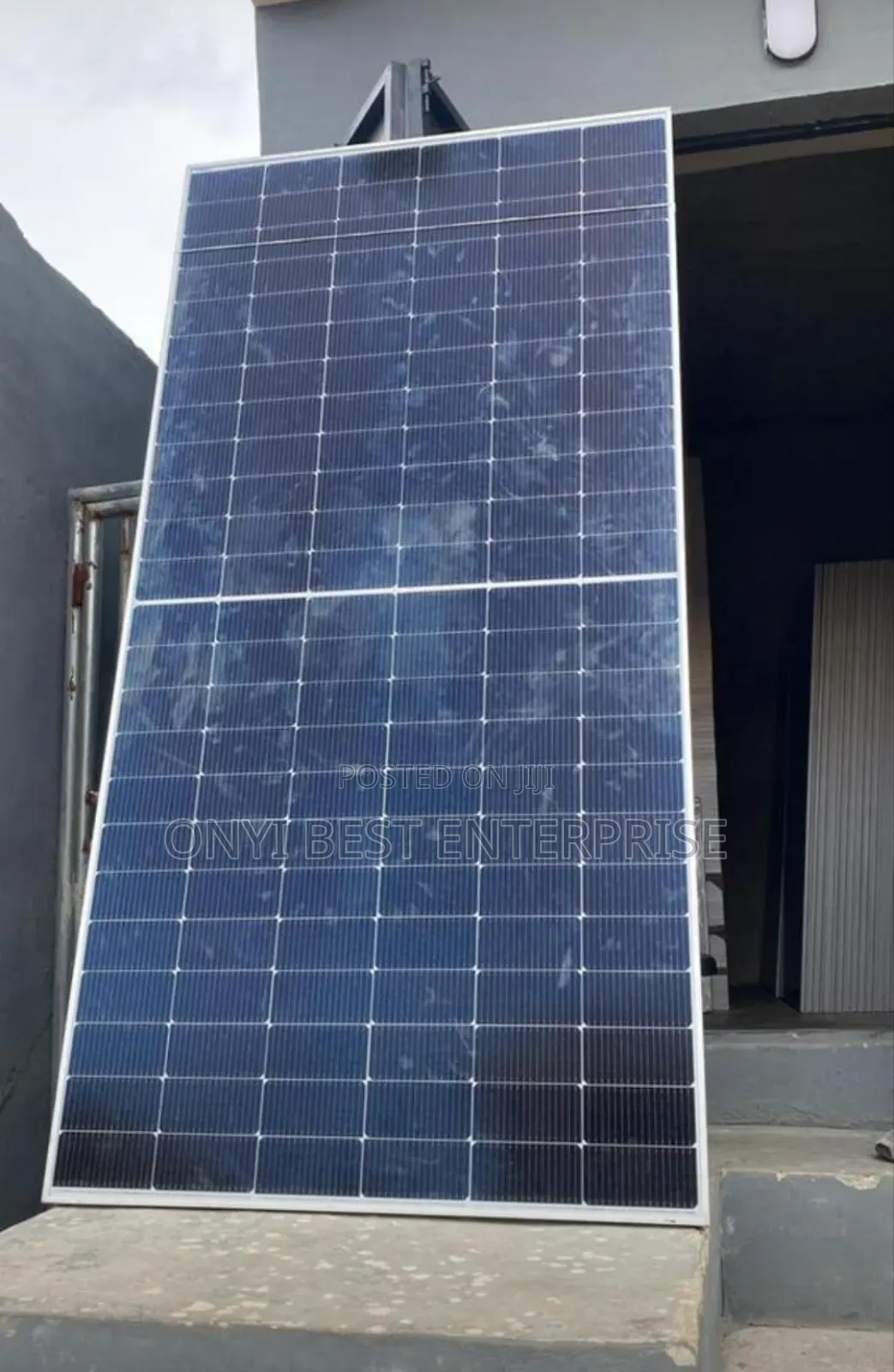 Jinko Bifacial Solar 675watts Brand New One