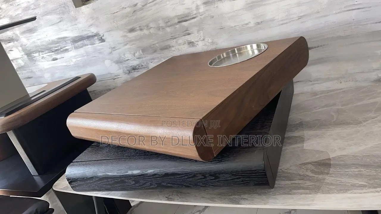 Modern High End Creative Luxury Round Wooden Coffee Table