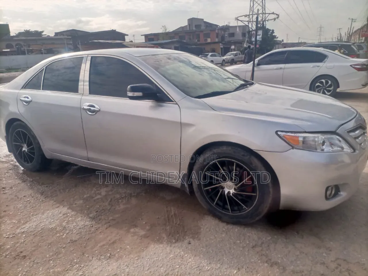 Toyota Camry LE 4dr Sedan (2.5L 4cyl 6AM) 2010 Silver