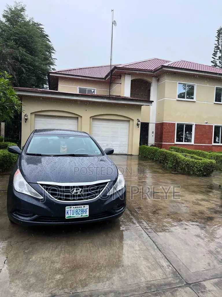 5bdrm Duplex in Nicon Town Estate, Lekki Phase 1 for sale