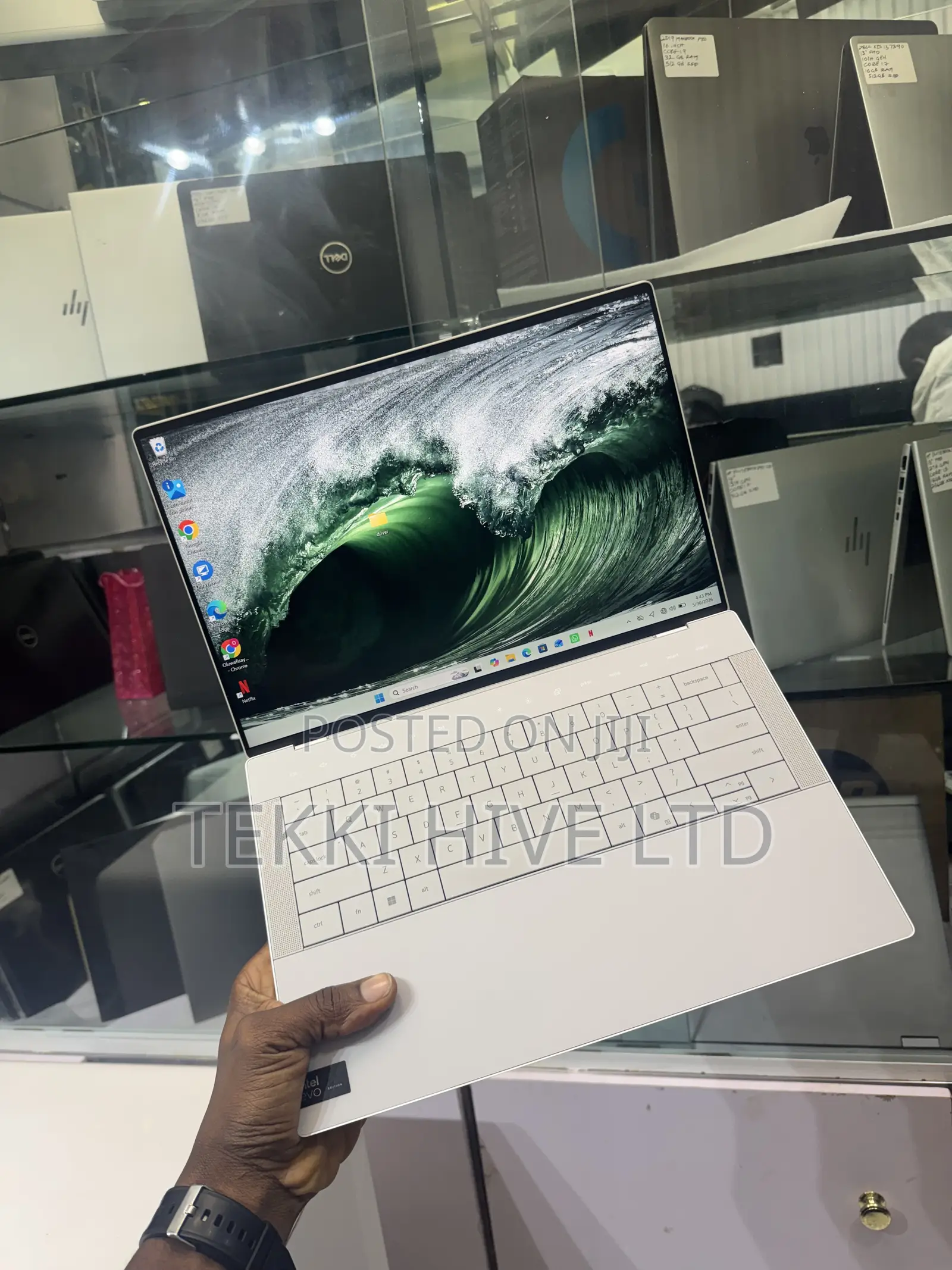 Laptop Dell XPS 14 9440 16GB Intel Core Ultra 7 SSD 512GB