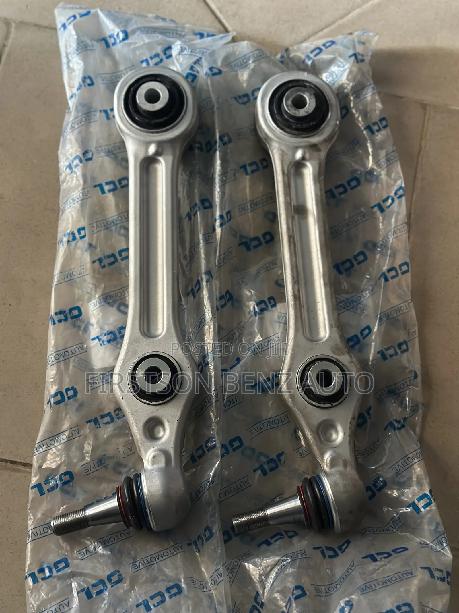 Mercedes Benz Glc300 Control Low Arm