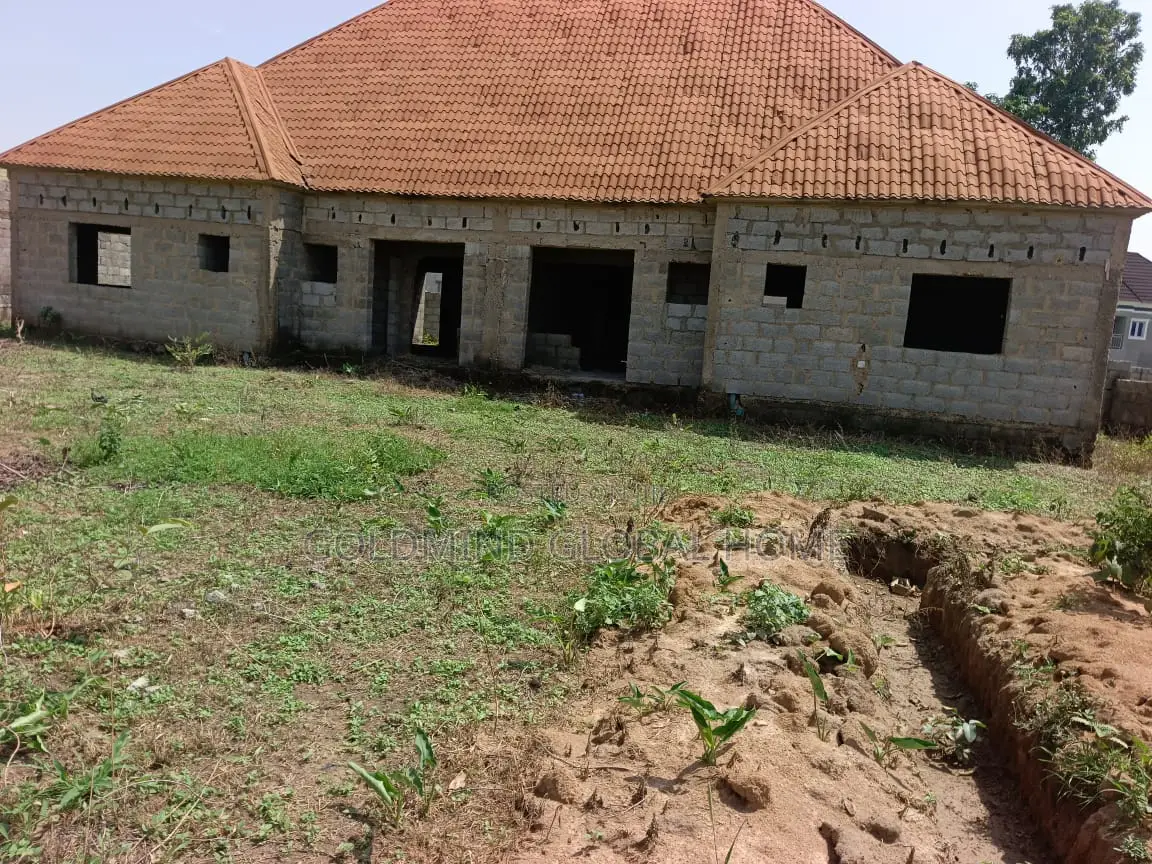 2bdrm Bungalow in Lugbe District. for sale