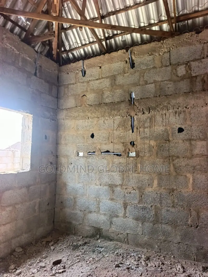 2bdrm Bungalow in Lugbe District. for sale