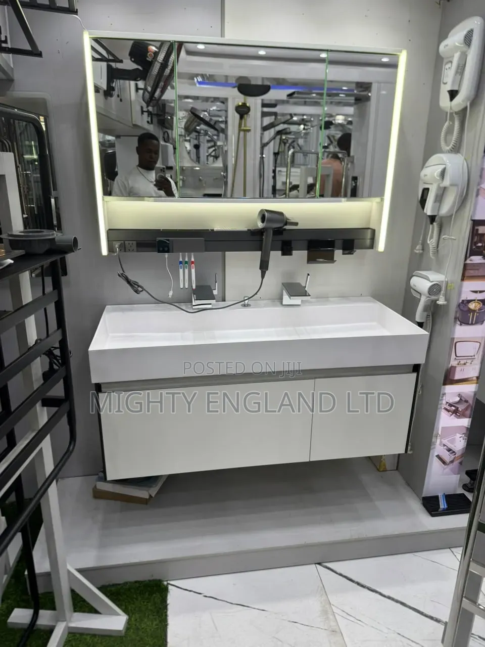 Modern Wall-Mounted Bathroom Vanity Set With an Illuminated Led Mirror