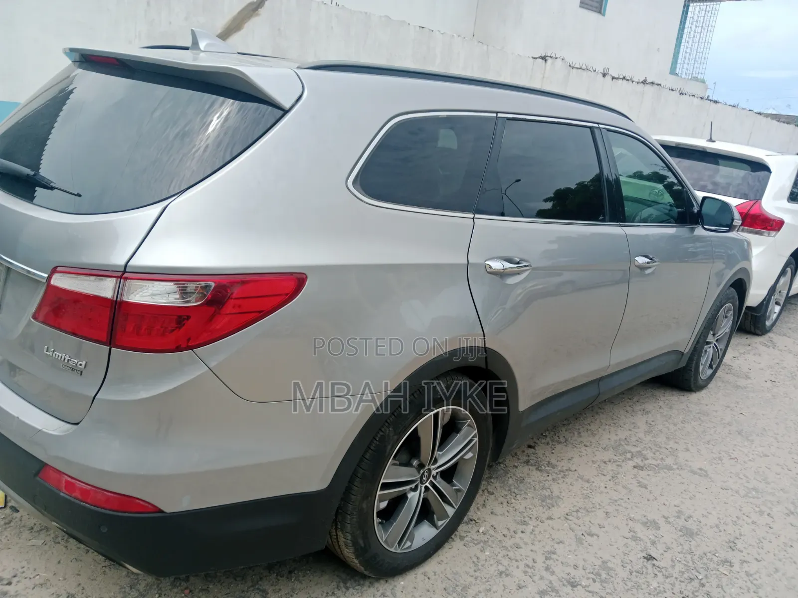 Hyundai Santa Fe 2014 Gray