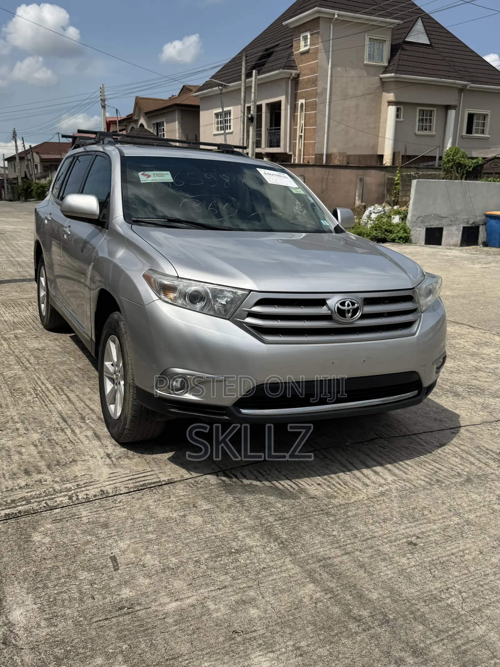 Toyota Highlander SE 3.5L 4WD 2013 Silver