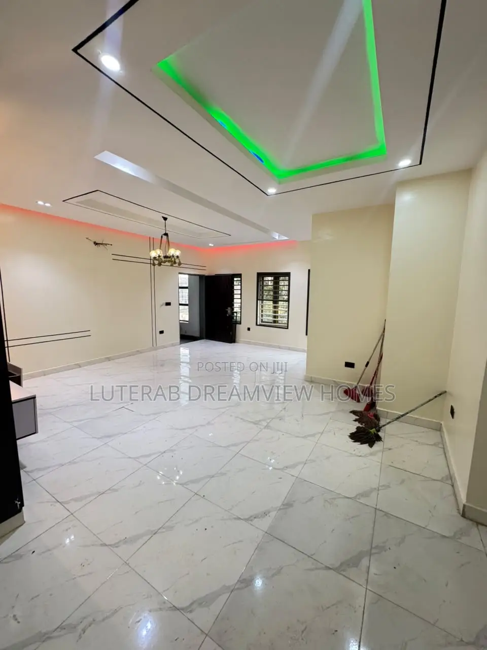 3bdrm Block of Flats in Katampe Main for rent