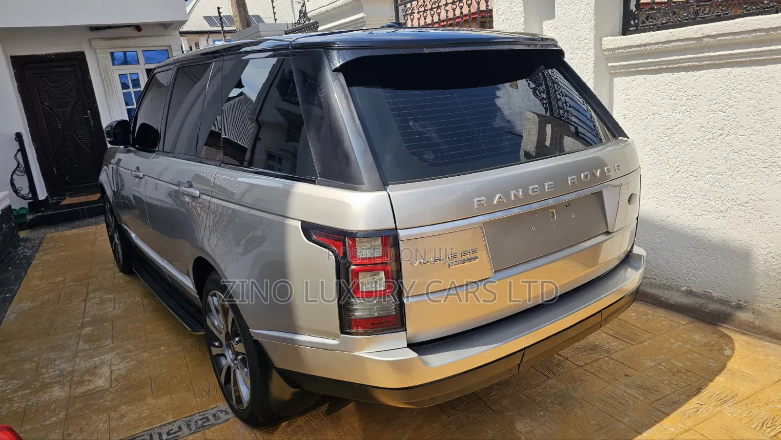 Land Rover Range Rover Vogue 2015 Silver