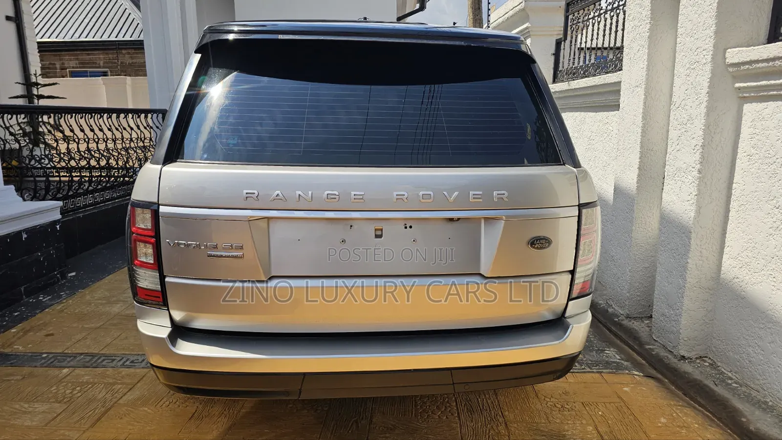 Land Rover Range Rover Vogue 2015 Silver