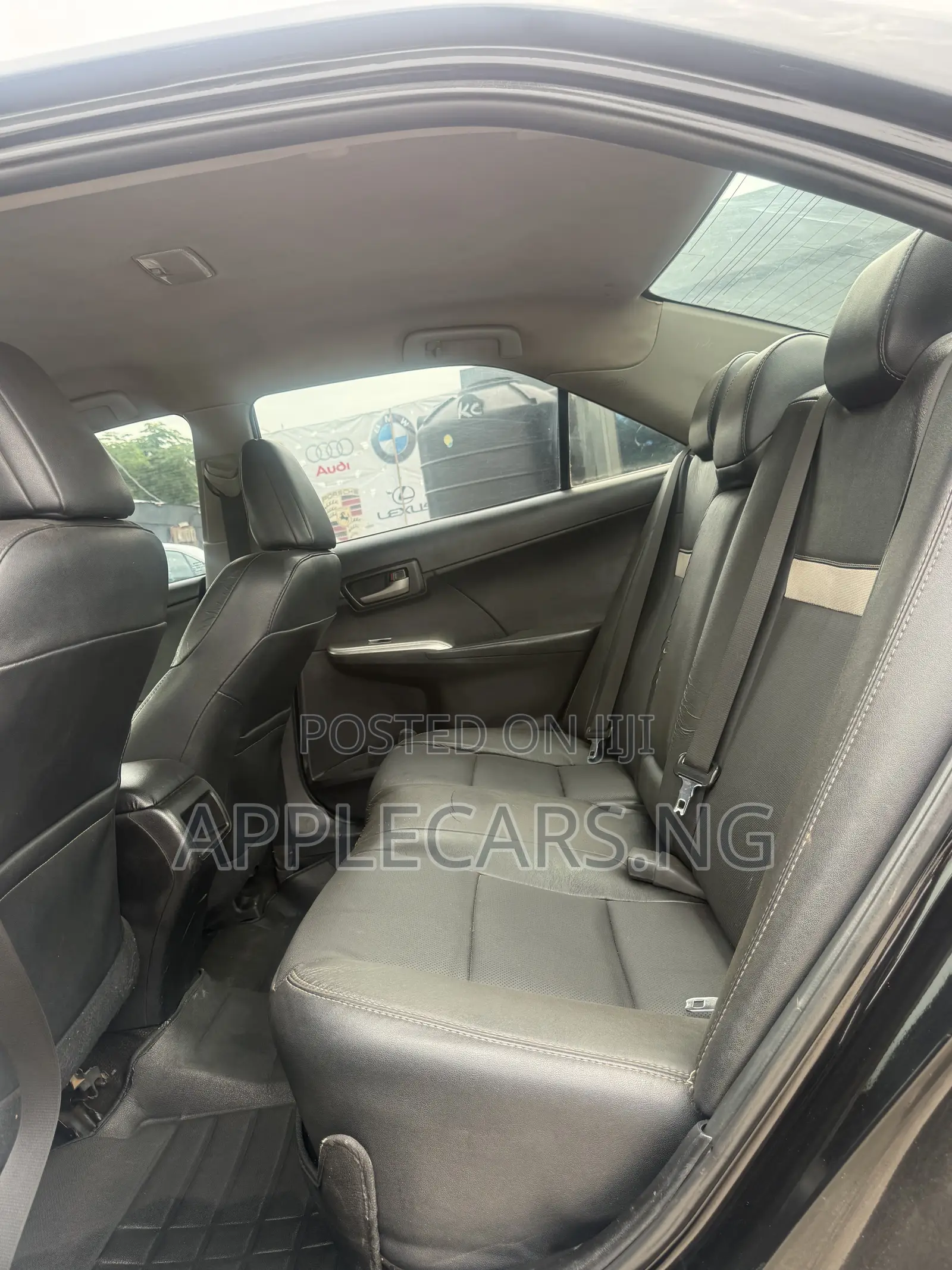 Toyota Camry SE 4dr Sedan (2.5L 4cyl 6A) 2013 Black