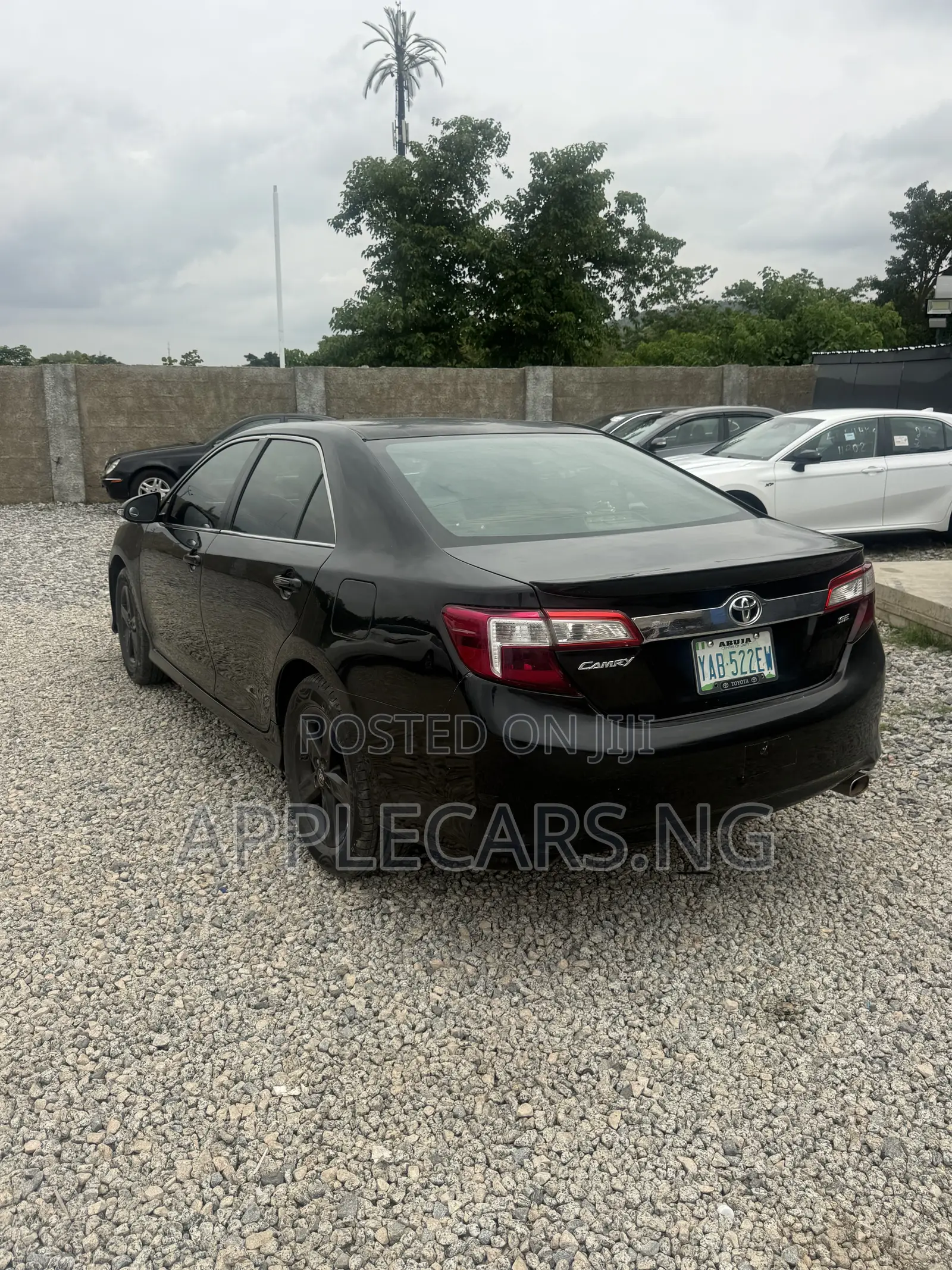 Toyota Camry SE 4dr Sedan (2.5L 4cyl 6A) 2013 Black