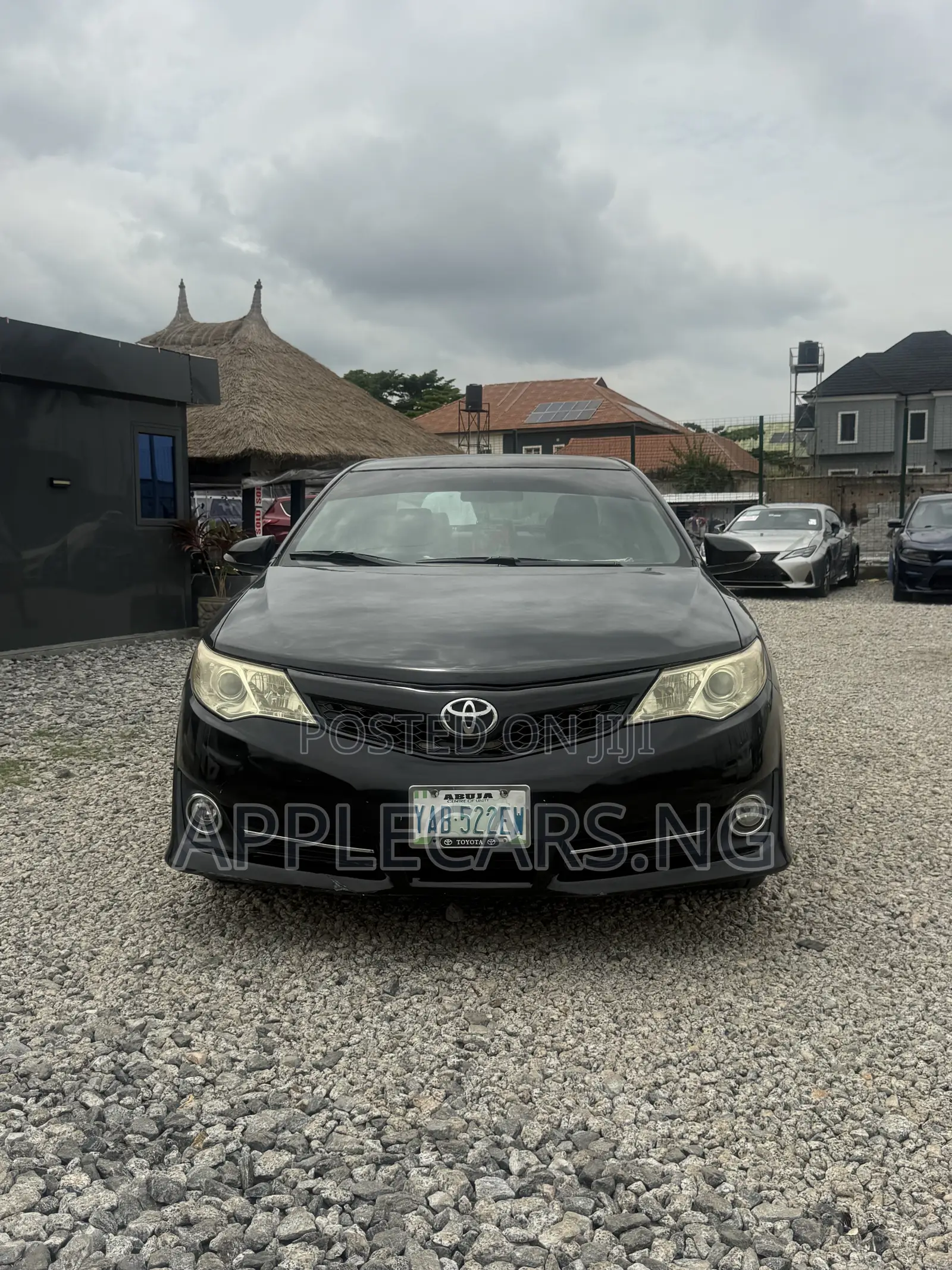 Toyota Camry SE 4dr Sedan (2.5L 4cyl 6A) 2013 Black