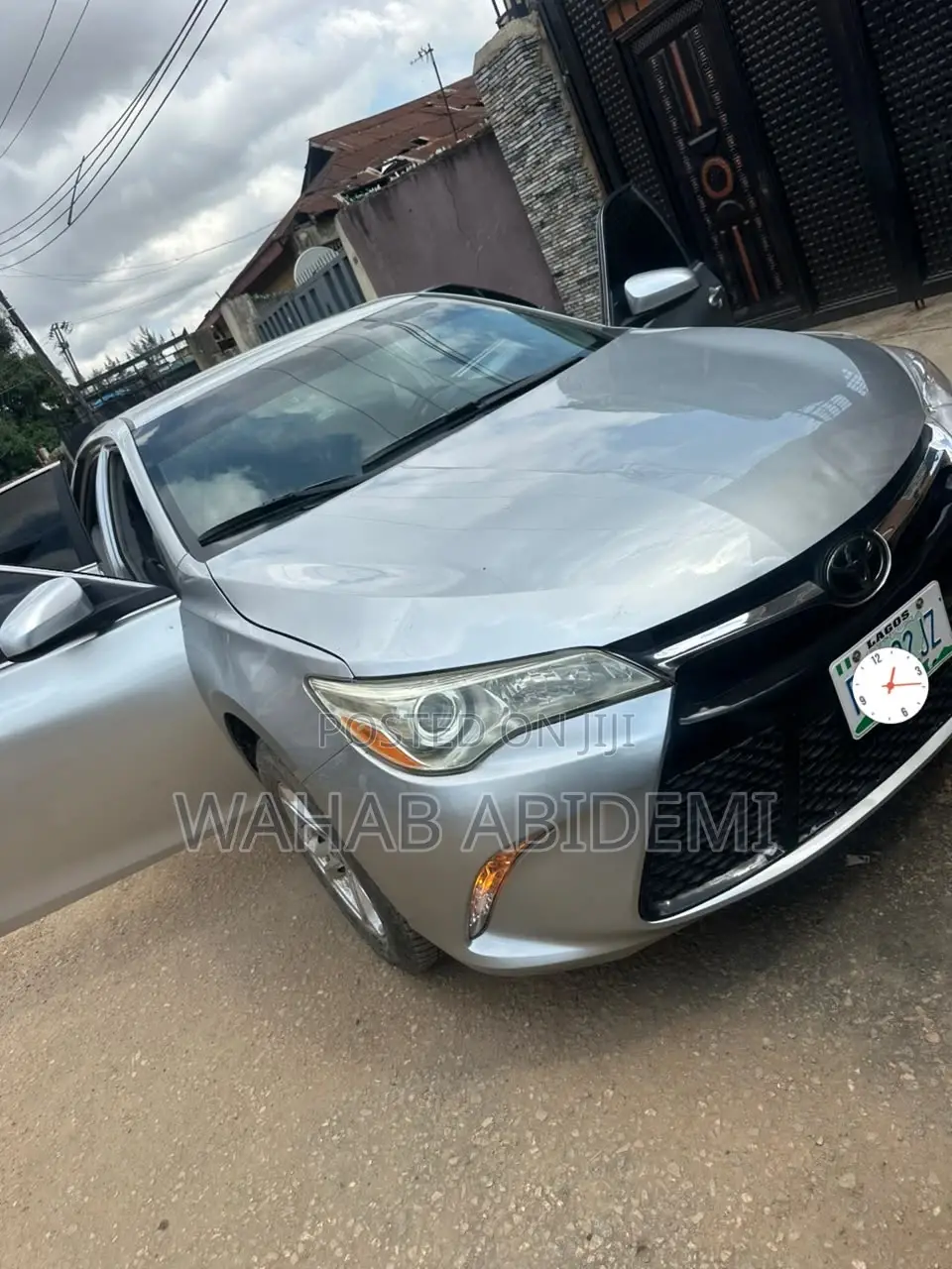 Toyota Camry LE 4dr Sedan (2.5L 4cyl 6A) 2016 Silver