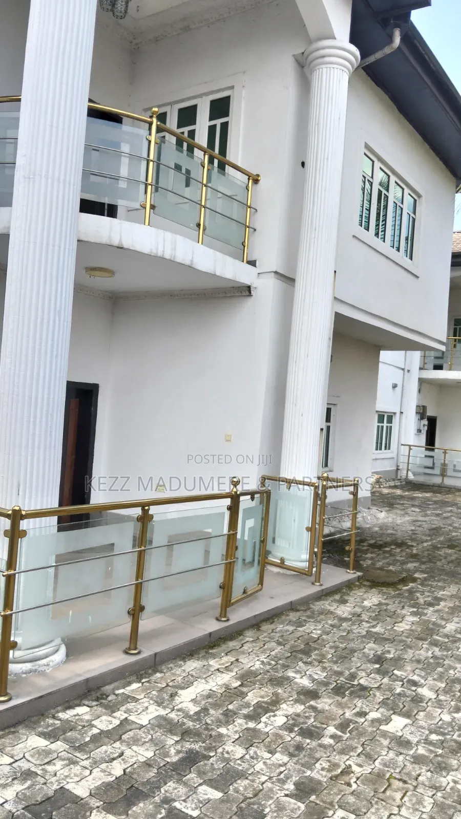 4bdrm Duplex in Elekahia, Stadium for sale