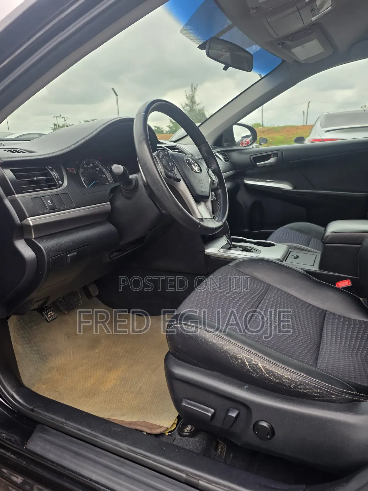 Toyota Camry SE 4dr Sedan (2.5L 4cyl 6A) 2012 Black